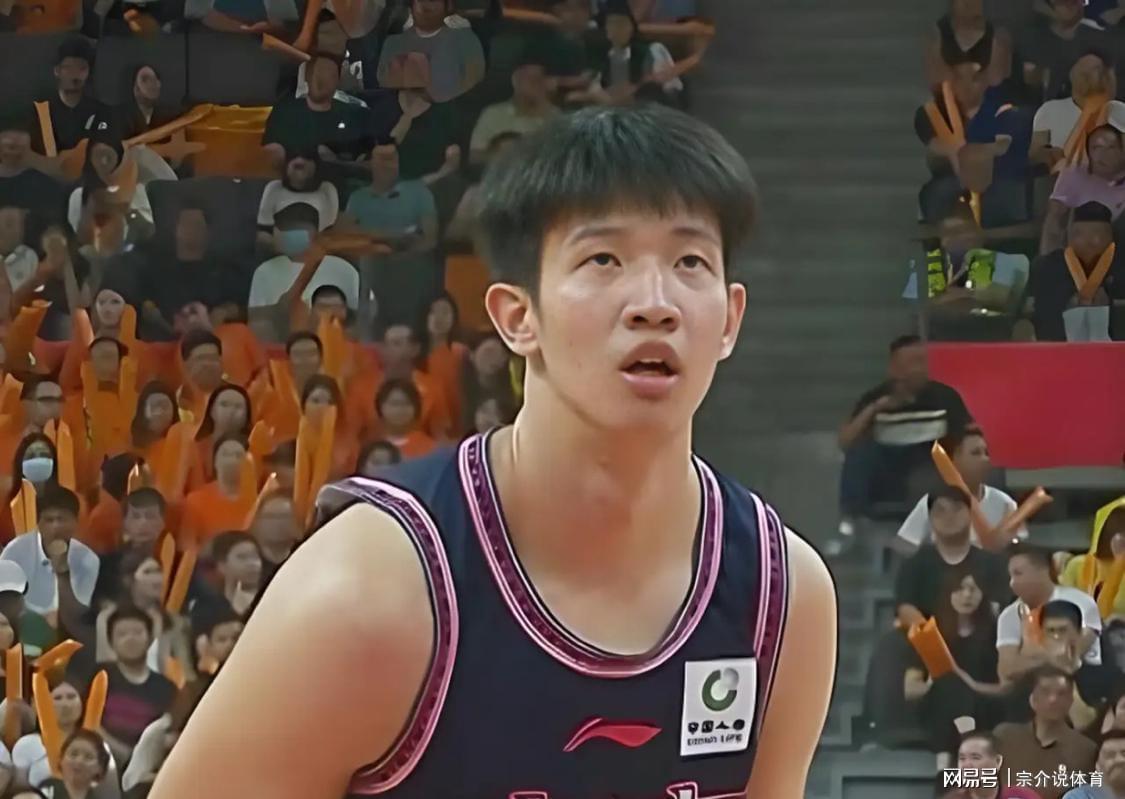 华体会体育登录入口-广东队真难了，爆料又一位天才球员也要离队，被杜锋雪藏太可惜